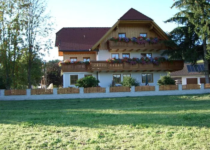 Bio Bauernhof Schoberhof Κατάλυμα σε φάρμα Sankt Andrä im Lungau